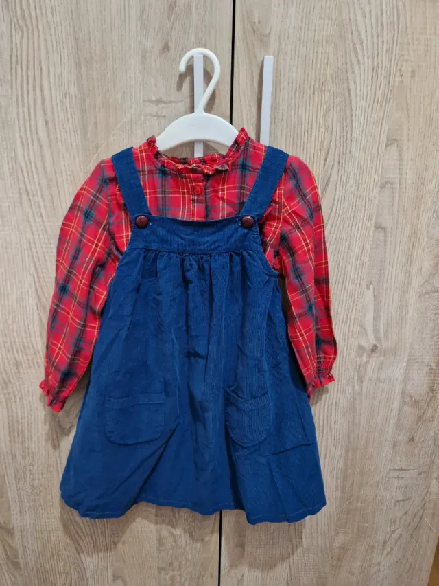 Conjunto camisa cuadros y vestido azul
