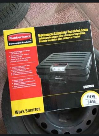 BÁSCULA MECÁNICA RUBBERMAID