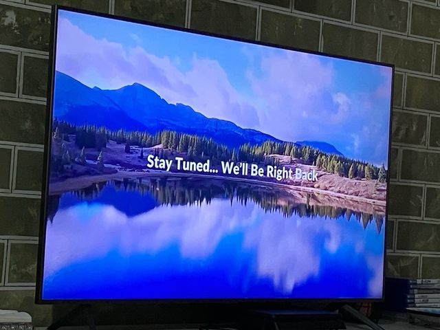 Smart TV Negra 55’ modelo 2023  cristal UHD 4K