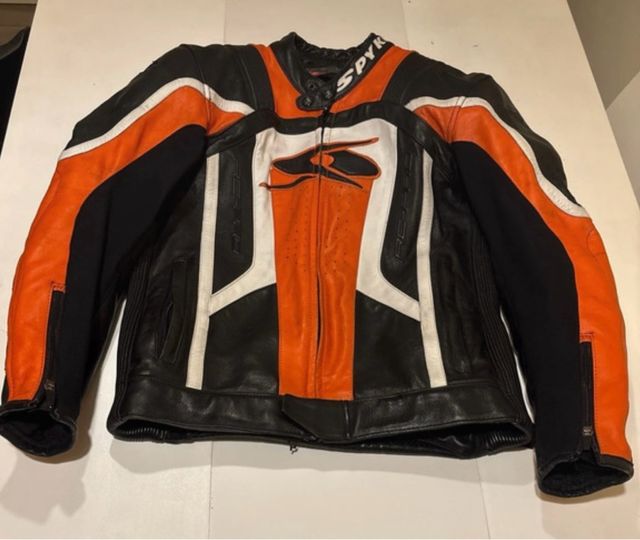 Chaqueta de cuero Spyke naranja y negra