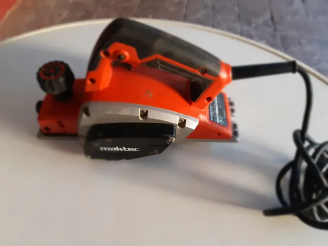 Escova elétrica laranja