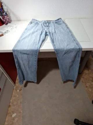 Pantalón vaquero Lois azul claro talla 38