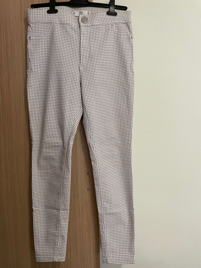 Pantalón cuadros gris y rosa Talla S