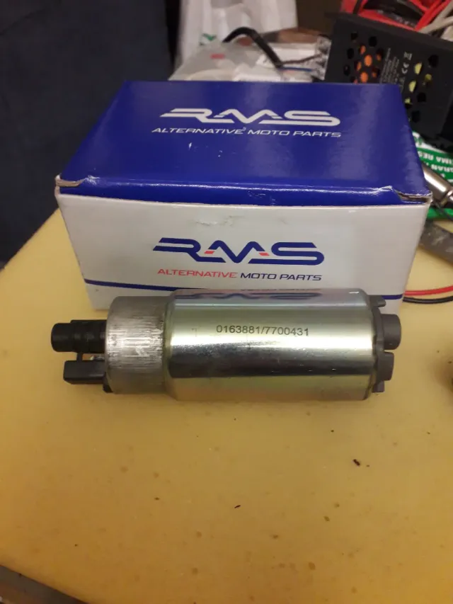 Bomba gasolina moto RMS de 3 bar