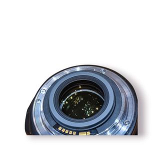 Objetiva Canon EF-S 17-55mm f/2.8 IS USM