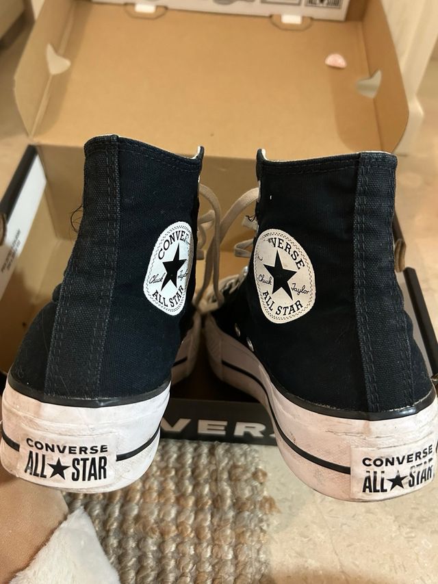 Zapatillas negras CONVERSE plataforma