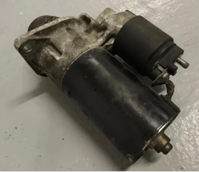 Motor de arranque y alternador Saab 9000