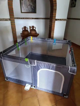 Parque infantil bebé