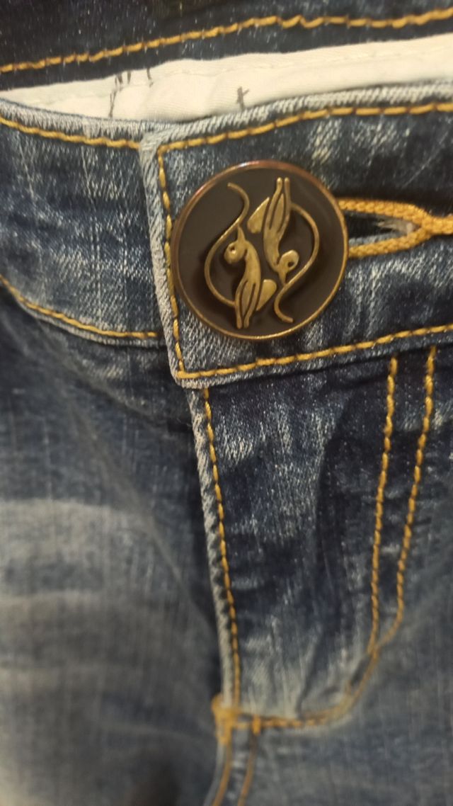 Vaqueros Baby Path con bordado de gato