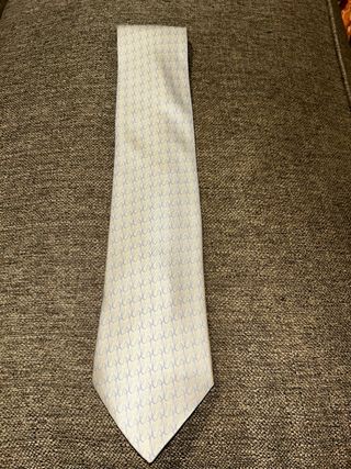 Corbata Hermès Beige y Azul sin etiqueta