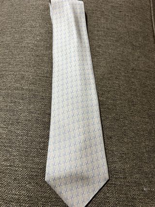 Corbata Hermès Beige y Azul sin etiqueta