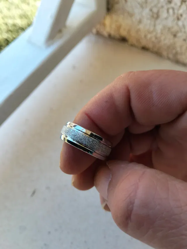 Anillo Diseño Brillante de acero inoxidable