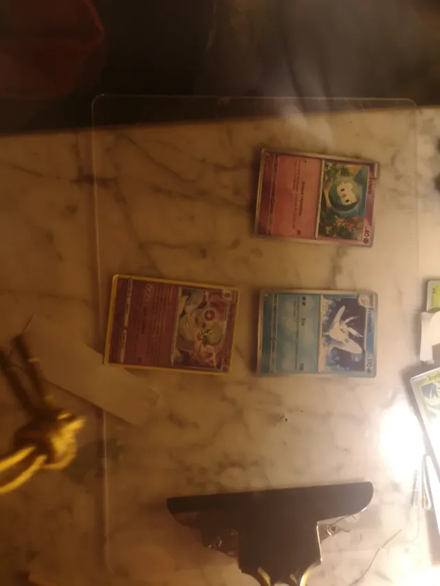 Cartas Pokémon Variadas