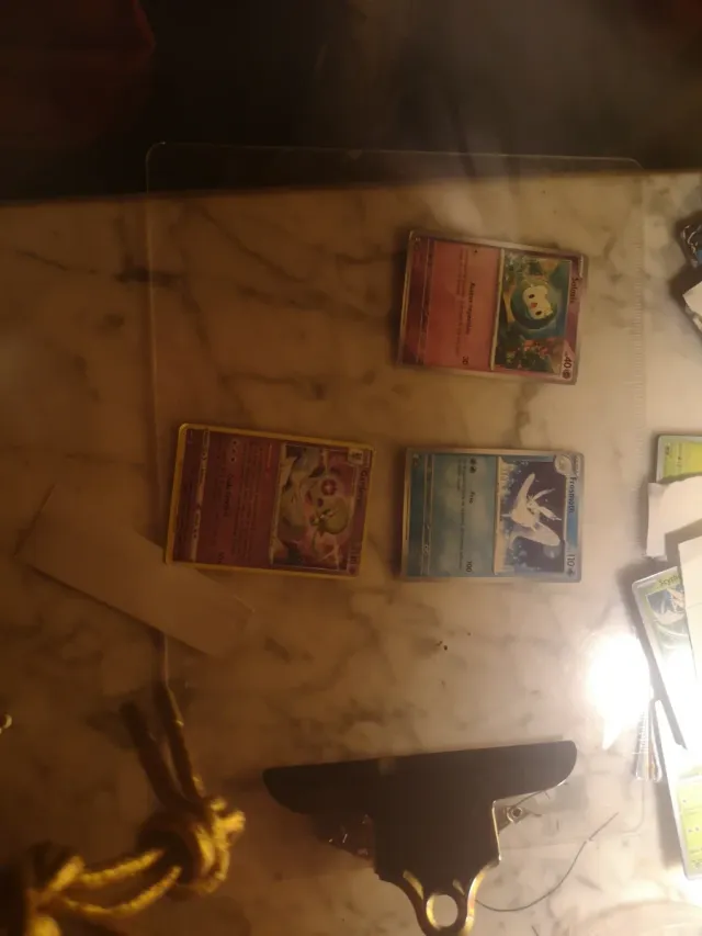 Cartas Pokémon Variadas