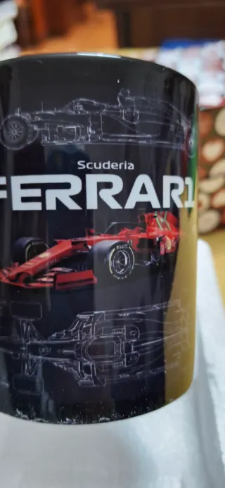 Tazza Mug Ferrari Scuderia Ceramica Nera