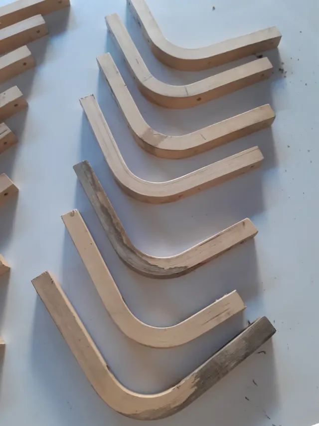 15 Esquadras de madeira IKEA