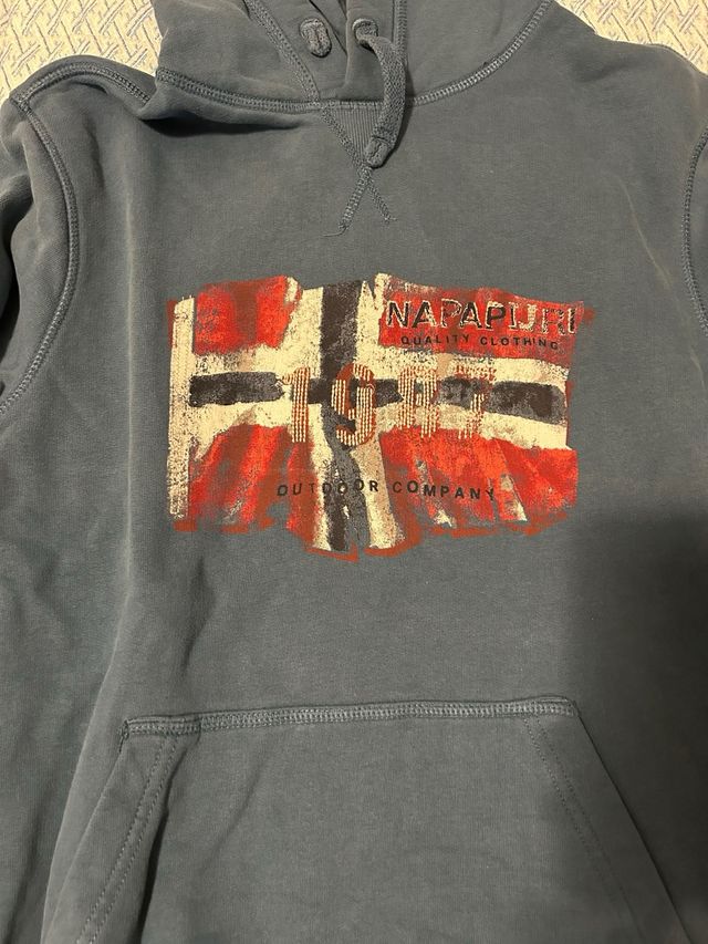 Felpa Napapijri con bandiera