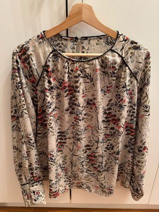 Blusa ZARA floral beige multicolor