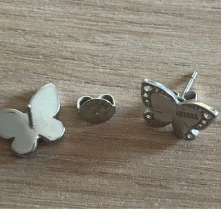 Pendientes mariposa Guess plateados