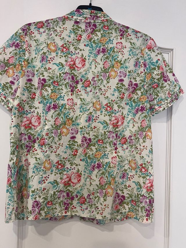 Blusa ANTEA floral talla 42