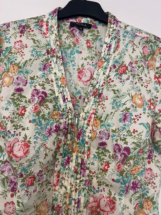 Blusa ANTEA floral talla 42