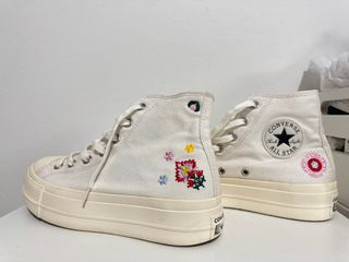 Converse plataforma bordado flores mujer