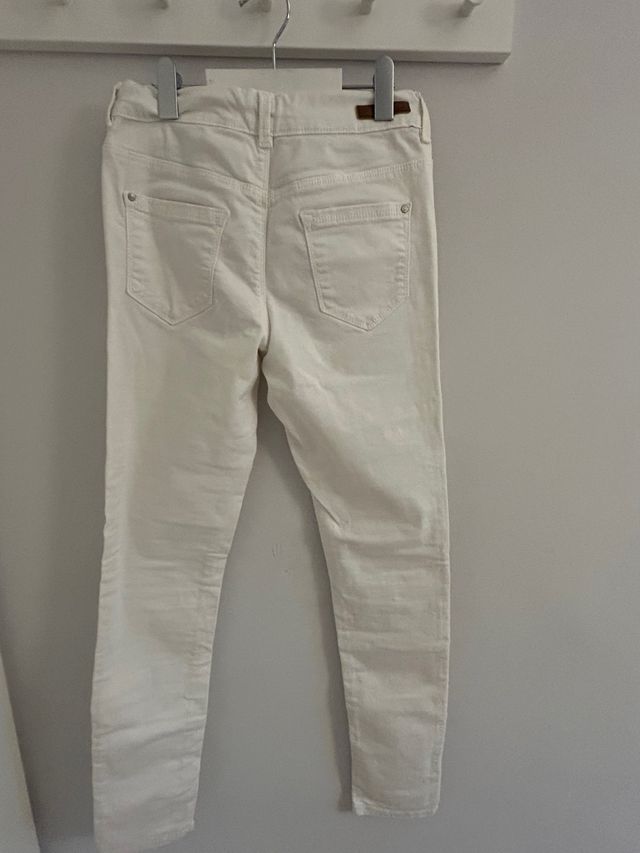 Vaqueros niña pitillo blancos