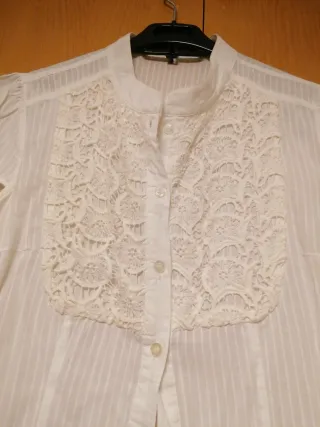 Camisa blanca encaje manga corta