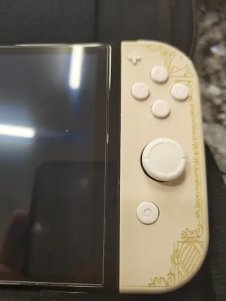 Nintendo Switch OLED como nueva