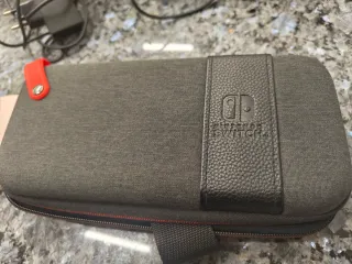 Nintendo Switch OLED como nueva