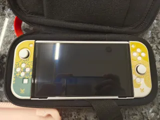 Nintendo Switch OLED como nueva