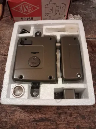Cerradura ISA 57165 Sensor Nueva