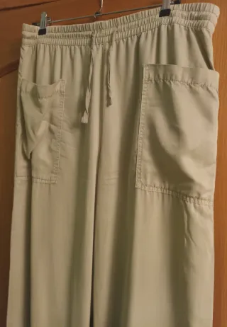 Pantalones palazzo verde oliva