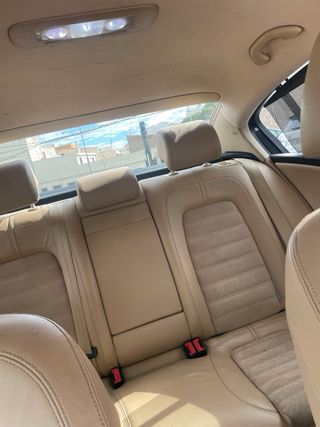 Volkswagen Passat 2009