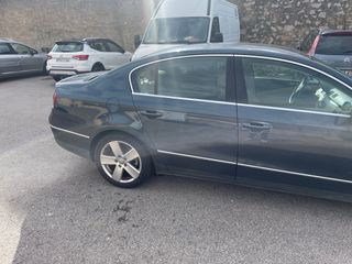 Volkswagen Passat 2009