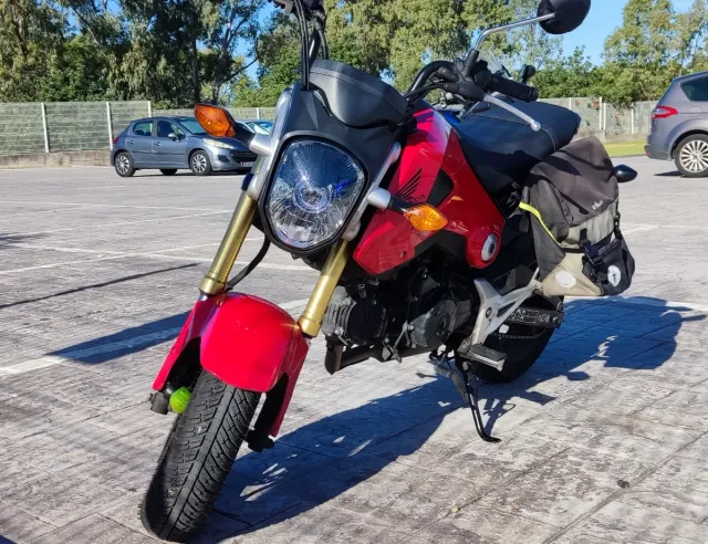 Honda Grom MSX 125 Roja
