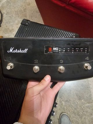 Amplificador Marshall MG102CFX