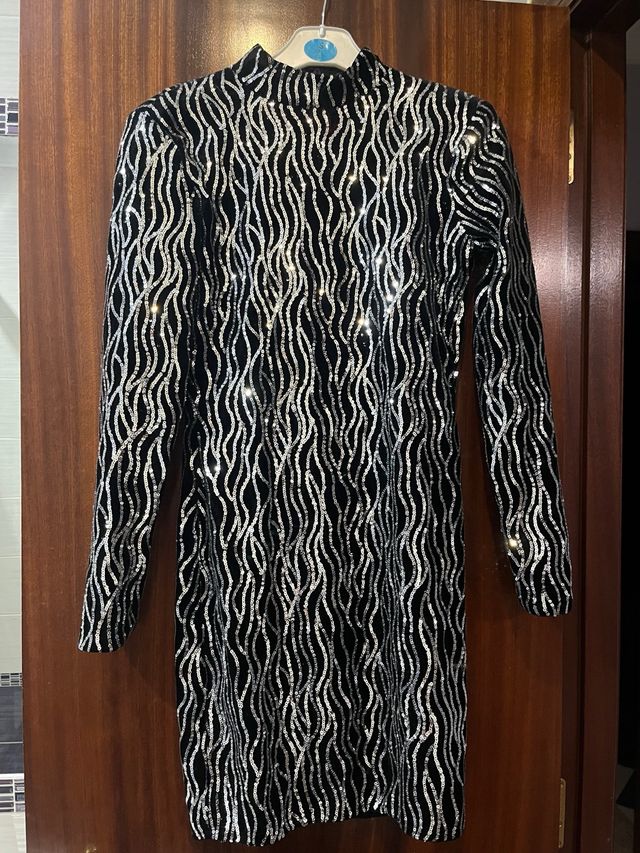 Vestido fiesta lentejuelas negro y plata