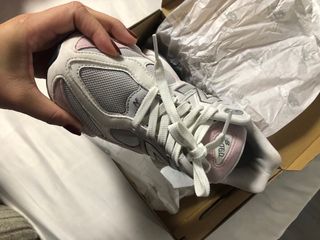 Zapatos New Balance 90/60 Talla 37 Gris