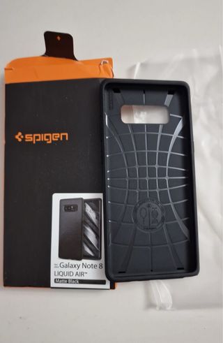 Custodia Spigen Liquid Air Nera