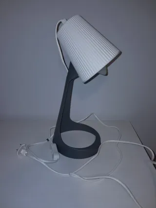 2 Lámparas Mesilla Noche Gris/Blanco.