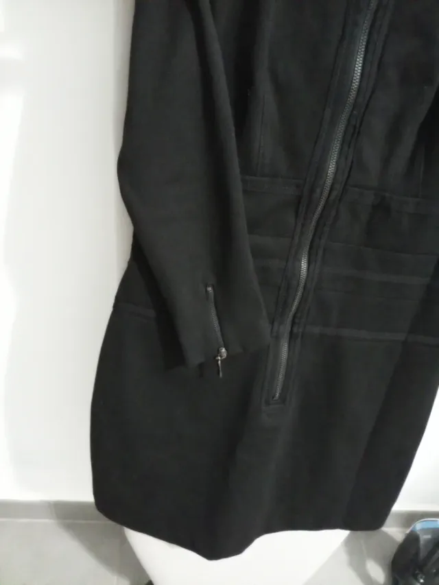 Vestido negro Sfera cremallera frontal