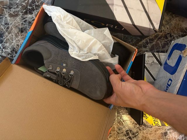 Zapatos de trabajo OPSIAL grises talla 38