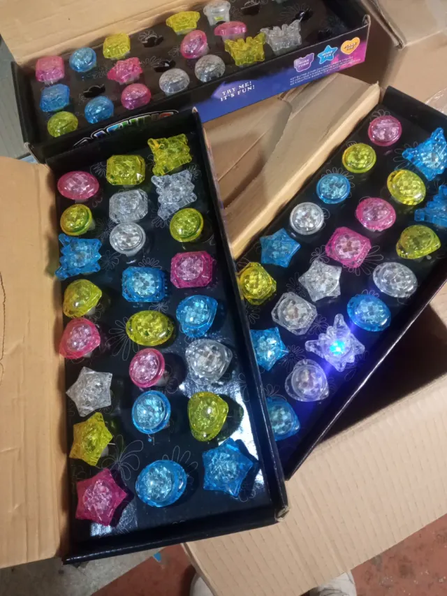 Cajas de anillos con luz