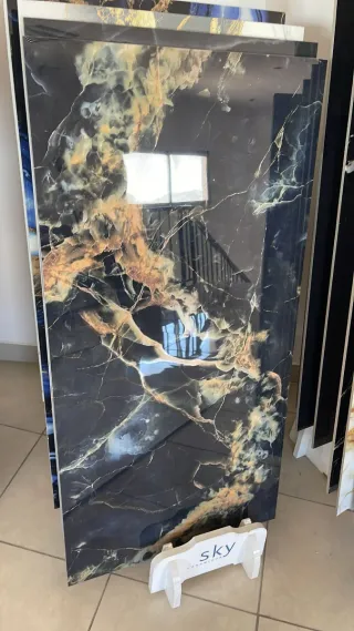 Baldosas y Porcelánico para obra