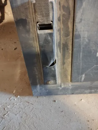 Ventana de aluminio sin cristal