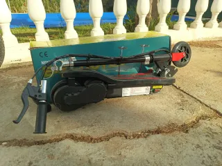 Patinete Eléctrico Infantil