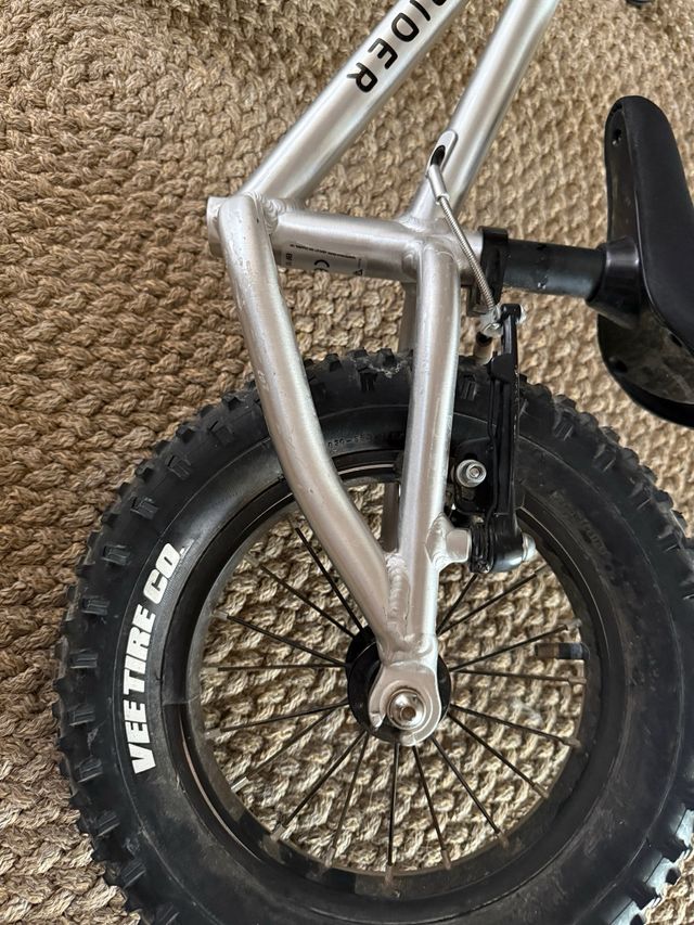 Early Rider Big Foot 12 Bicicleta Infantil