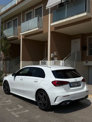Mercedes-Benz Clase A200d 2021