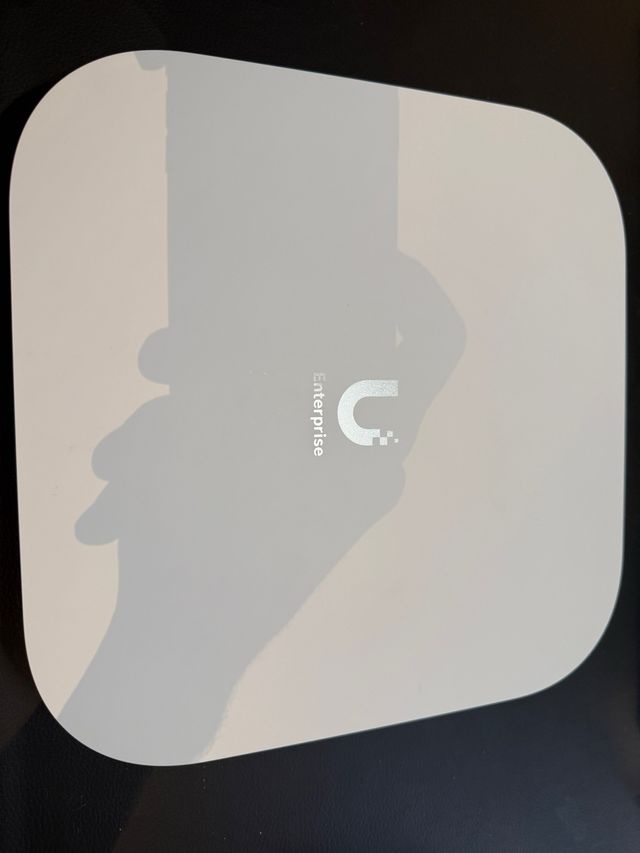 Ubiquiti Unifi Enterprise E7